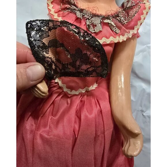 2 Vintage Old Composition Dolls Mexico 16" & 14" & Paper Streamer 12 ft - Picture 9 of 16